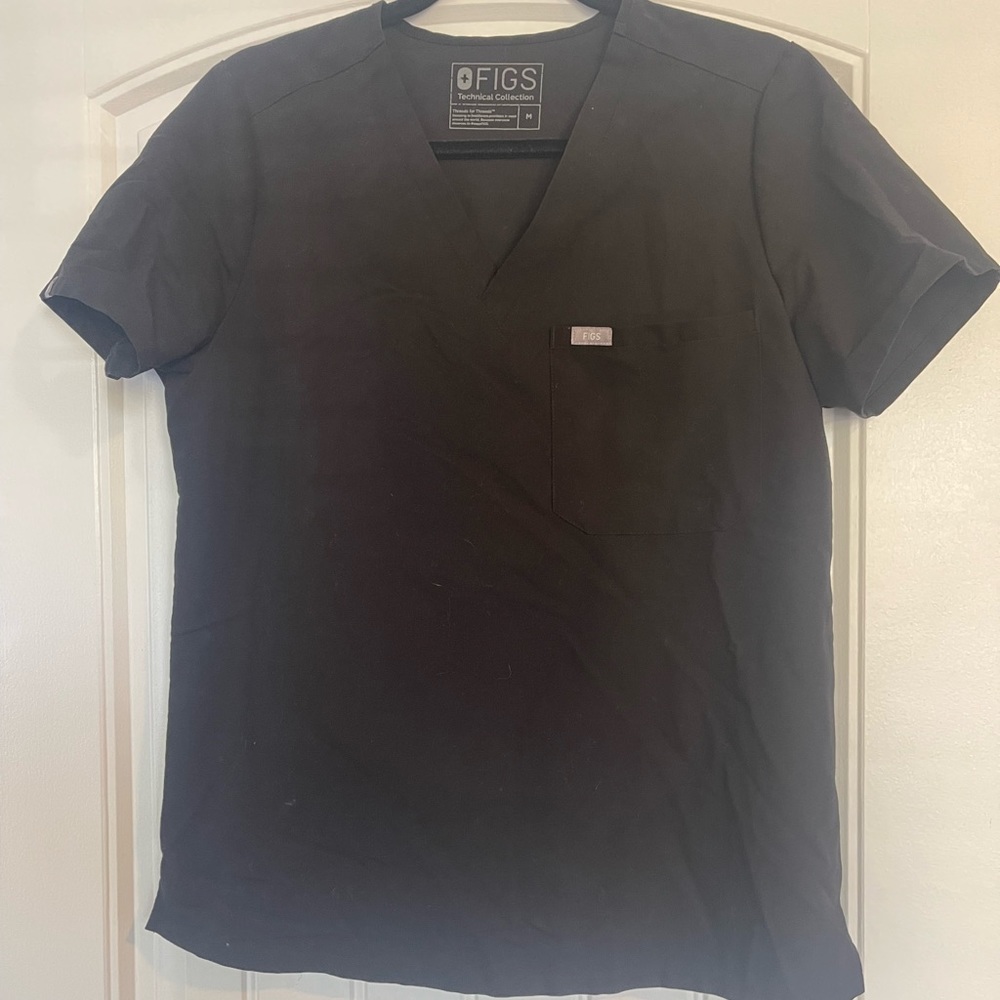 Figs black scrub top